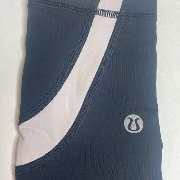 Lululemon inspire run crop black and white capri leggings - Picture 5 of 11